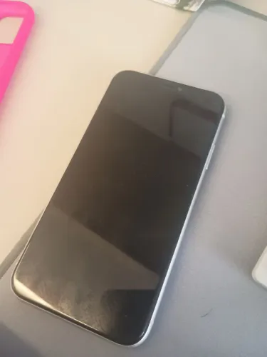 iPhone branco 11 128g