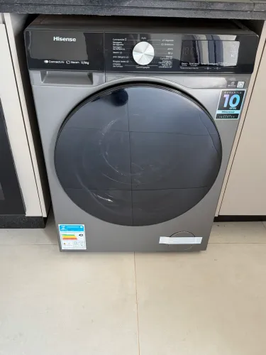 Lava e Seca Hisense 13kg Steam Titanium Com 13 Programas De Lavagem