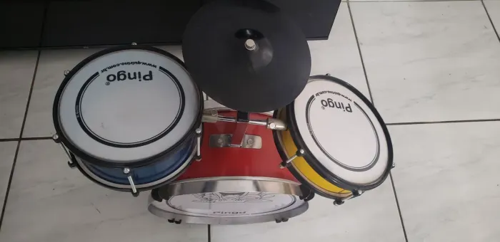 Bateria infantil 