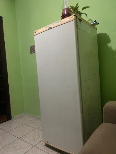 Geladeira usada