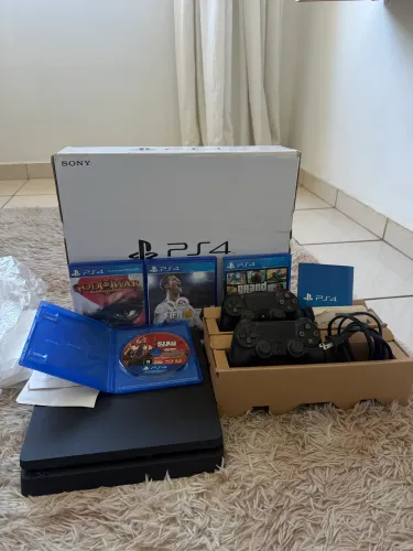 Ps4 slim 500 gb 2 controles 4 jogos