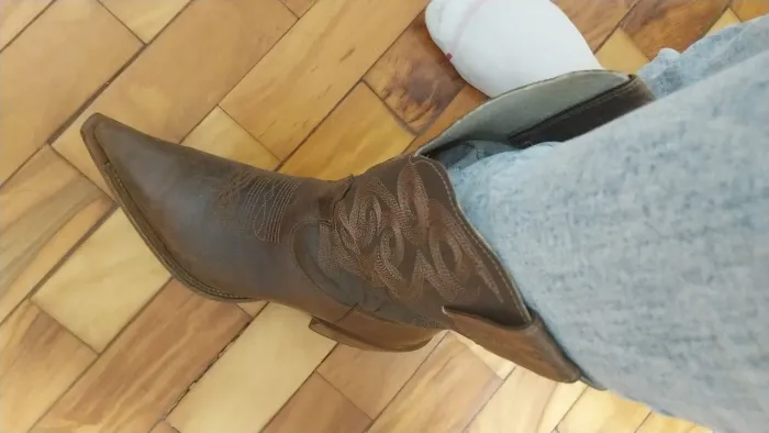 Bota couro durango 39