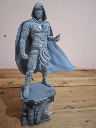 Vendo cavaleiro da lua iron studio
