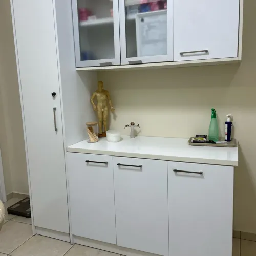 Armário de consultório médico s excelente qualidade e em excelente estado