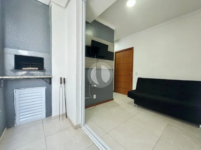 Apartamento 100% mobiliado e com 01 quarto para locação no bairro Medianeira!