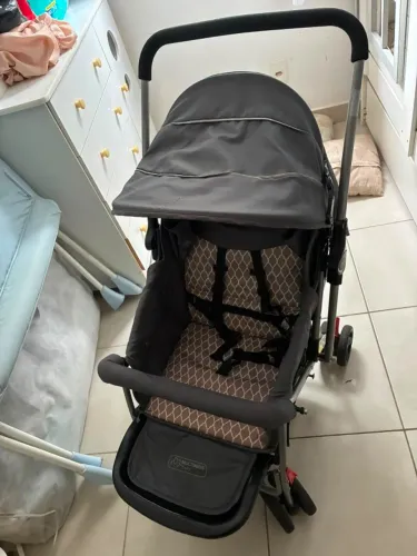 Carrinho de Bebê Multikids