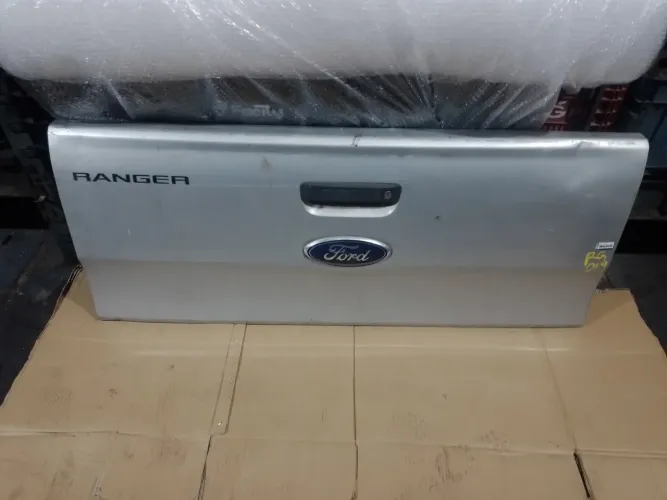 Tampa traseira Ranger 2017.original.