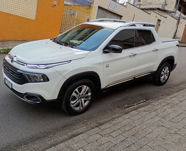 Fiat Toro Volcano 2.0 16V 4X4 TB Diesel Aut. 2017