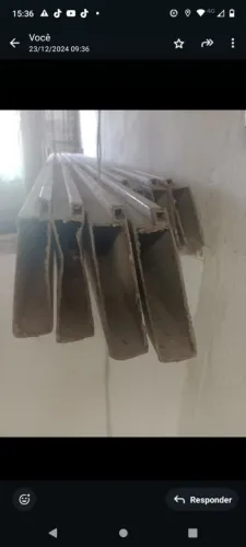 Vendo Metalon 8 Peças