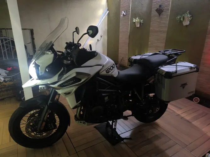 Vende-se ou troca