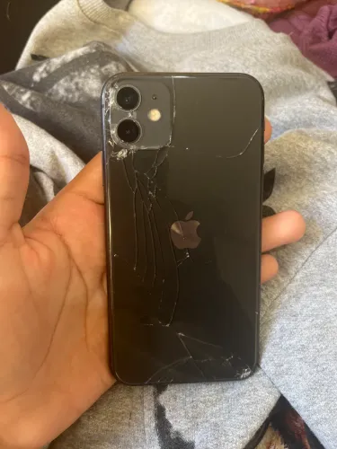 iPhone 11 retirada de peças