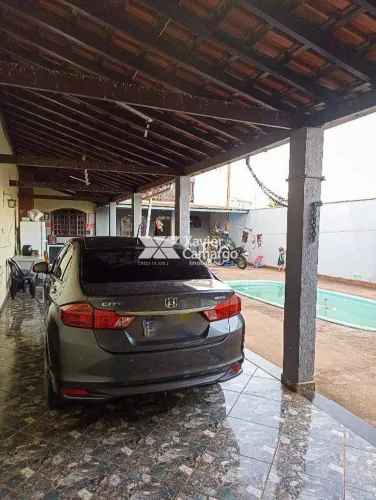 Casa à venda com 2 dormitórios no bairro em Santa Gertrudes