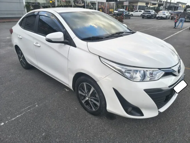 Toyota Yaris XS Sedan 1.5 Flex 16V 4P Aut. 2020