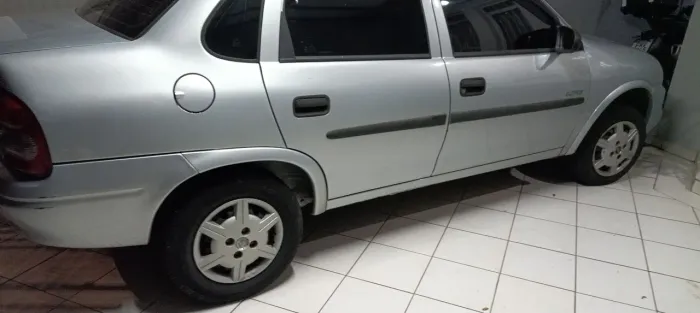 JG de rodas aro 13 GM CORSA/ CLASSIC / CELTA COM PNEUS 175/70R13 MEIA VIDA