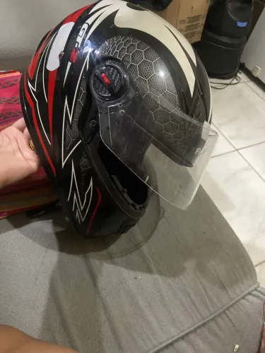 CAPACETE FW3 60 SEM ALMOFADA DE DENTRO 