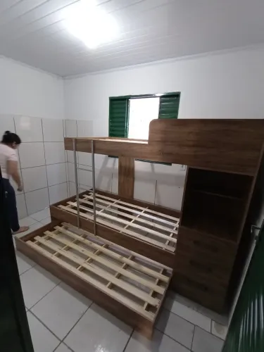 Montador profissional 61- *