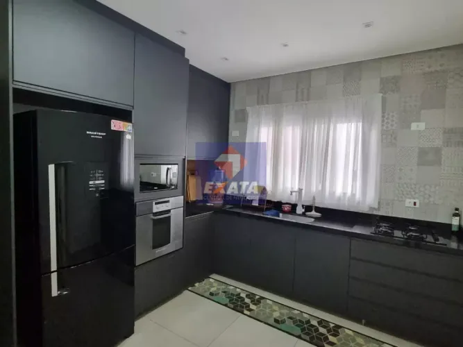 Sobrado para venda, 3 quarto(s),com piscina, Jardim Vila Galvão, Guarulhos