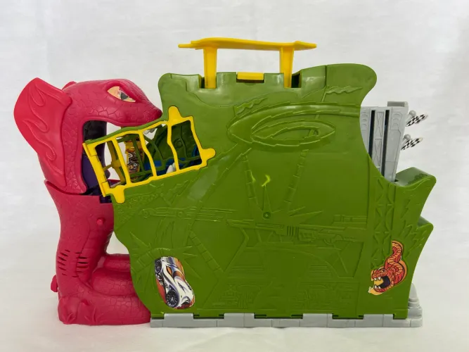 Pista HOT WHEELS - Serpente (Maleta)
