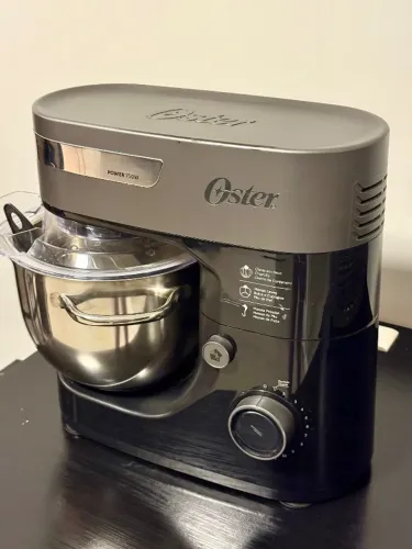 Batedeira Oster Power 750W Preto 110V