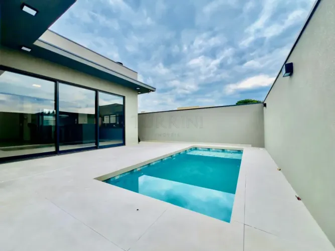 Casa Térrea para Locação no Tamboré Bauru | 3 Suítes, Piscina Aquecida e 247 m²