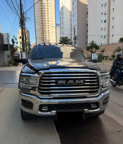 Ram 3500 Limited Longhorn 6.7 TB CD Diesel 2024