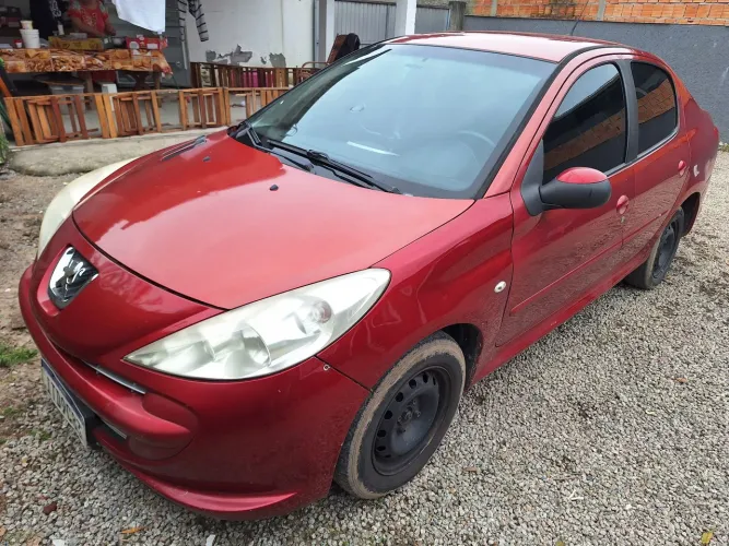 Peugeot 207 Sedan Passion XR 1.4 Flex 8V 4P 2012