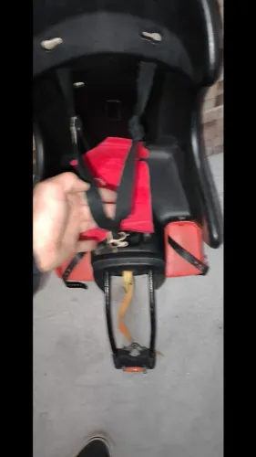 Cadeirinha de bicicleta criança