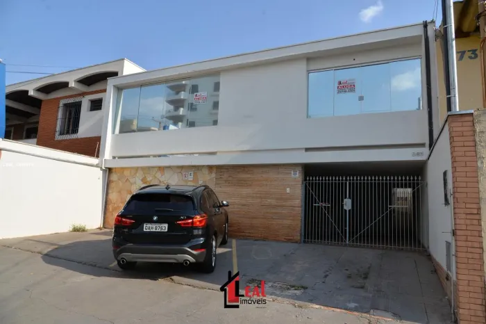 Casa para Locação em Presidente Prudente, CENTRO, 7 dormitórios, 1 suíte, 3 banheiros, 2 v