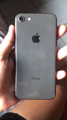 IPHONE 8 R$380