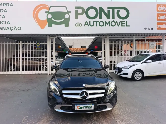 Mercedes-Benz GLA 200 Adv. 1.6/1.6 TB 16V Flex Aut. 2015