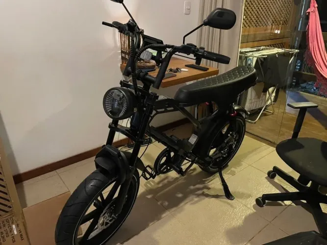 OPORTUNIDADE - Vendo Bicicleta Elétrica V9 Max 1000w (Estado de Zero!)