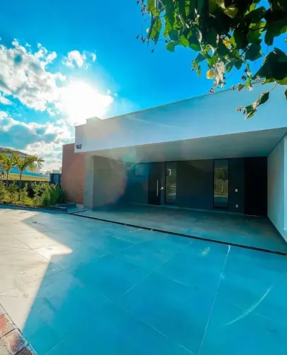 Casa de alto padrão no Condomínio Cyrela Landscape | 3 suítes, piscina privativa e lazer e