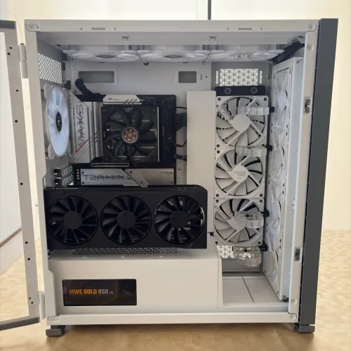 PC AM5 Mid High-End (Water Cooler Custom) + Monitor 240Hz