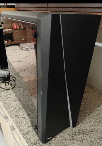 Gabinete Gamer AeroCool (Leia a descrição)