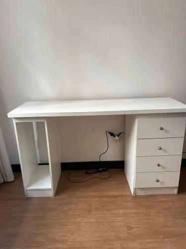 Mesa de escritório 