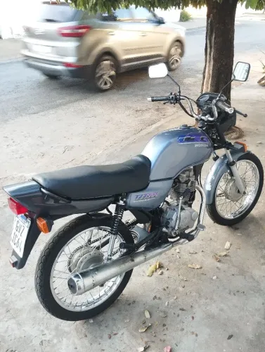 Vende-se ou troco em carro ou moto