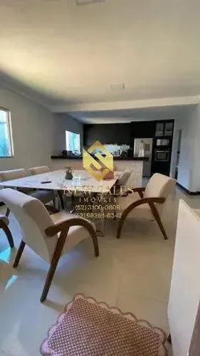 Casa com 3 suítes, área gourmet - Setor Solar Santa Rita