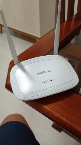 Roteador 300 mps Intelbras novo, nunca usado