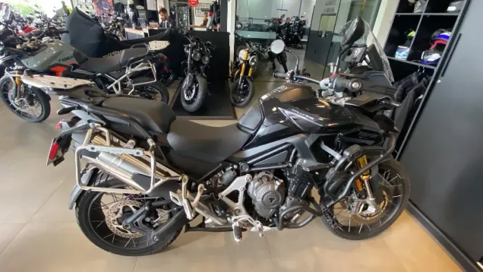 Tiger 1200 Black Edition