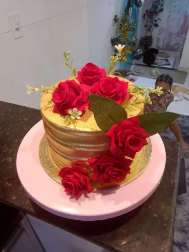 "Bolos para Festas e Eventos - Sabor Garantido"