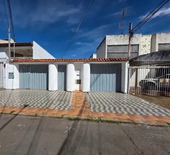 Alugasse casa na QNA 8