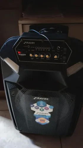Caixa Fran 700 co rodas