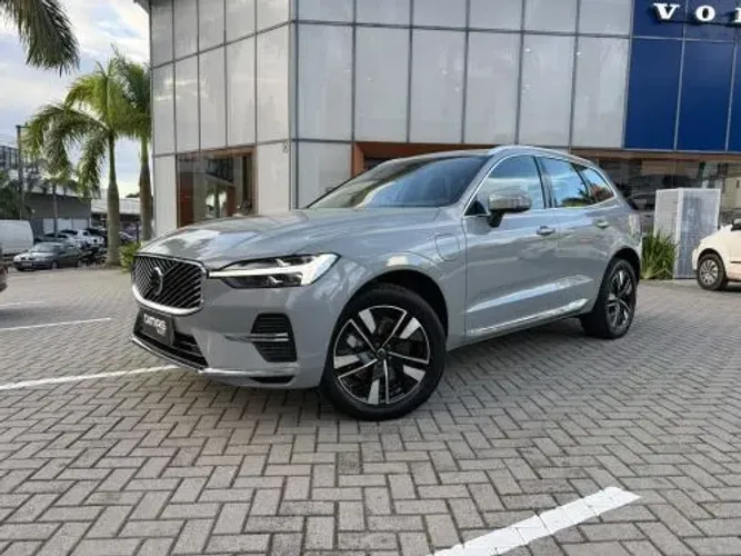 Volvo XC-60 T-8 Plus 2.0 AWD (híbrido) 2026