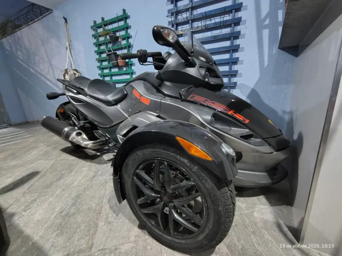 BRP Can-Am Spyder 990 RS-S 2012