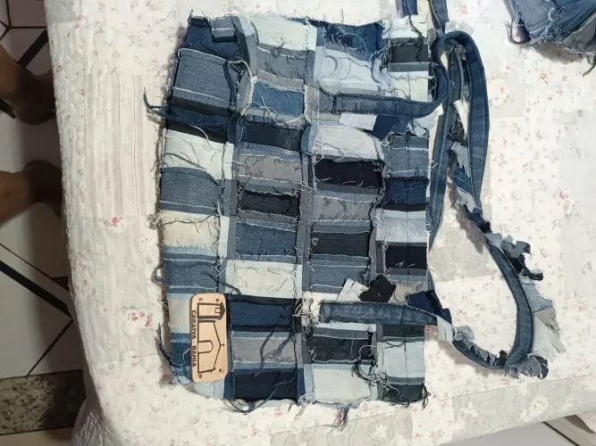 Bolsa de ombro de retalhos