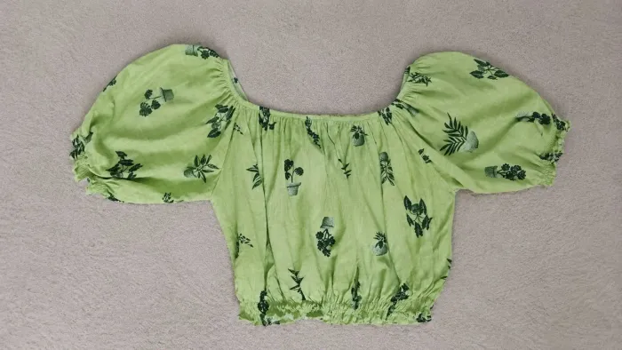 Blusas de vários modelos