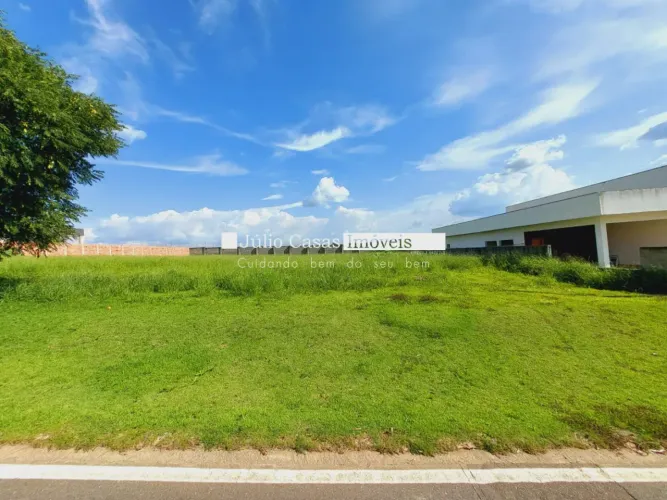 Terreno à Venda em Condomínio Fechado - 1000m² - Região de Sorocaba