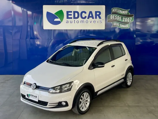 Volkswagen Fox Track 1.0 Flex 12V 5P 2016