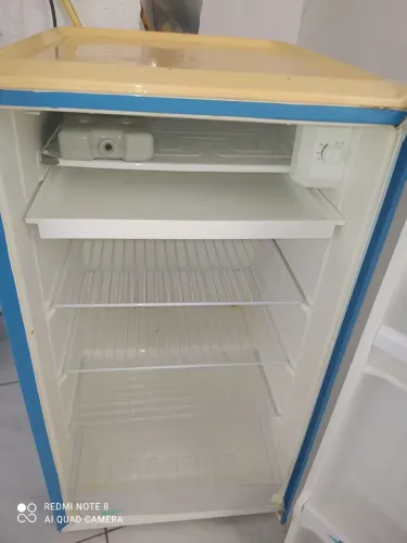 Vendo frigobar ?