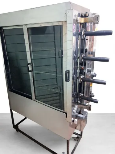 Vendo máquina de assar frango em ótimo estado